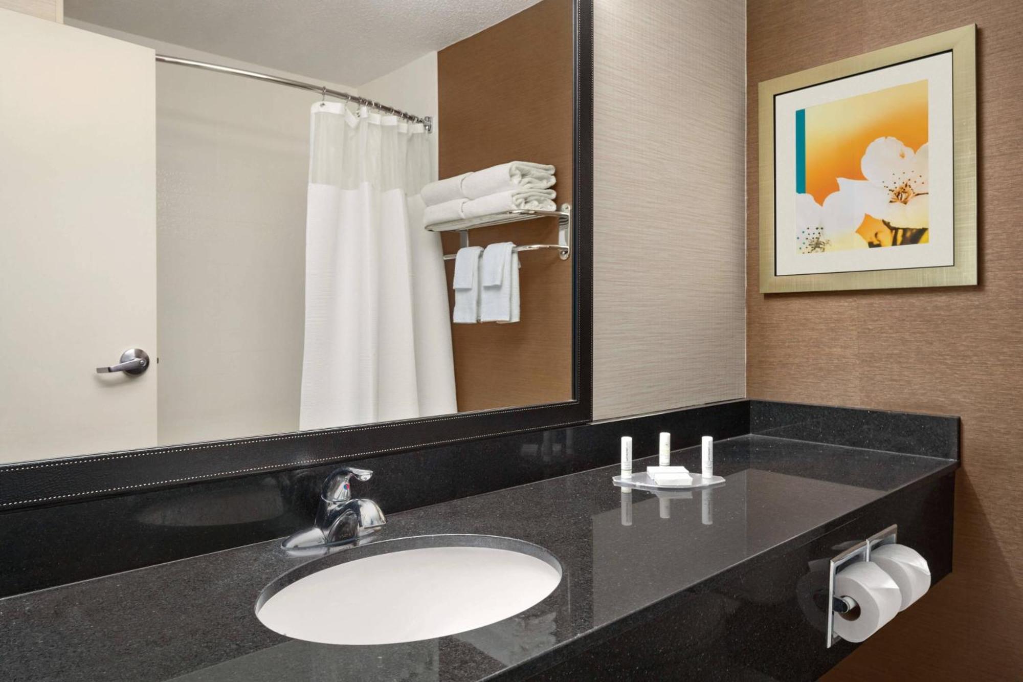 Fairfield Inn & Suites Lima Esterno foto