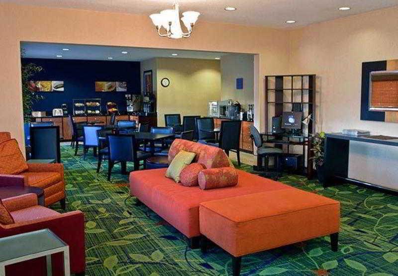 Fairfield Inn & Suites Lima Ristorante foto